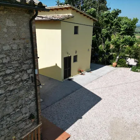 La Casa Di Bach Tatil Evi Perugia